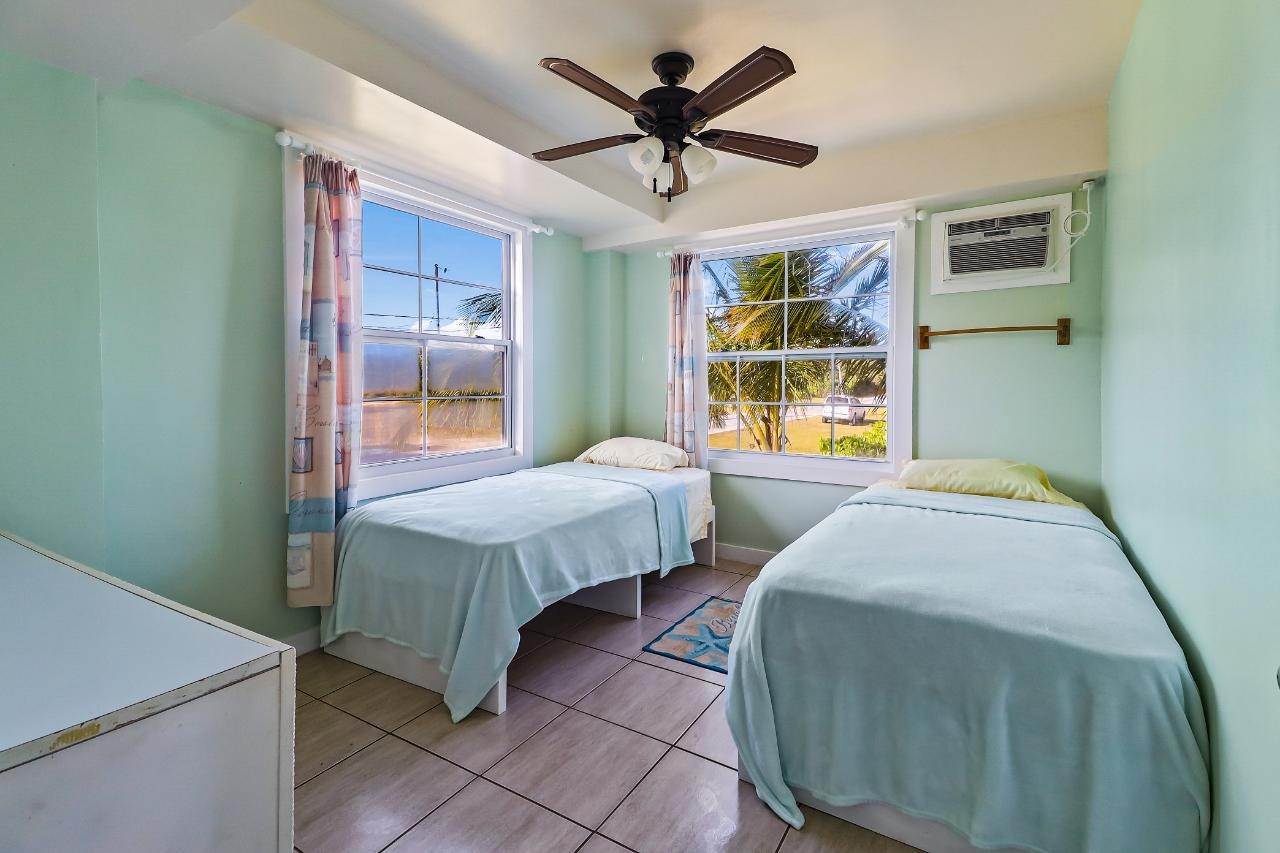 22. Single Family Homes for Sale at Current, Eleuthera Bahamas