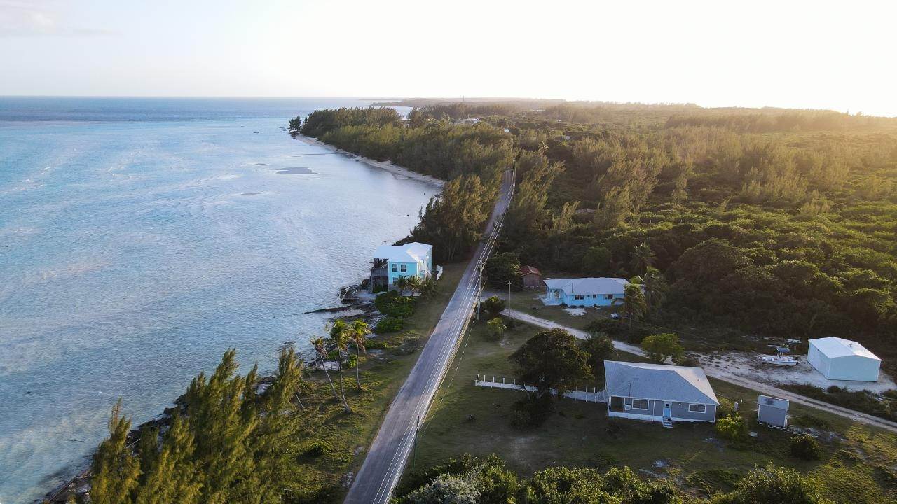 33. Single Family Homes for Sale at Current, Eleuthera Bahamas