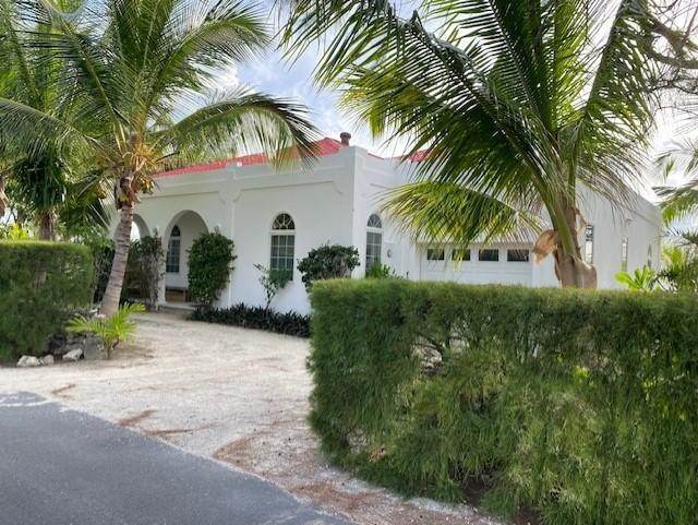 Single Family Homes for Sale at Savannah Sound, Eleuthera Bahamas