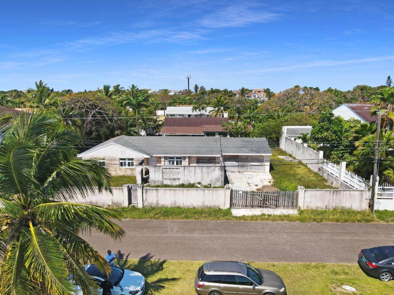 Single Family Homes for Sale at Sapphire Ridge, Prince Charles Drive, Nassau and Paradise Island Bahamas