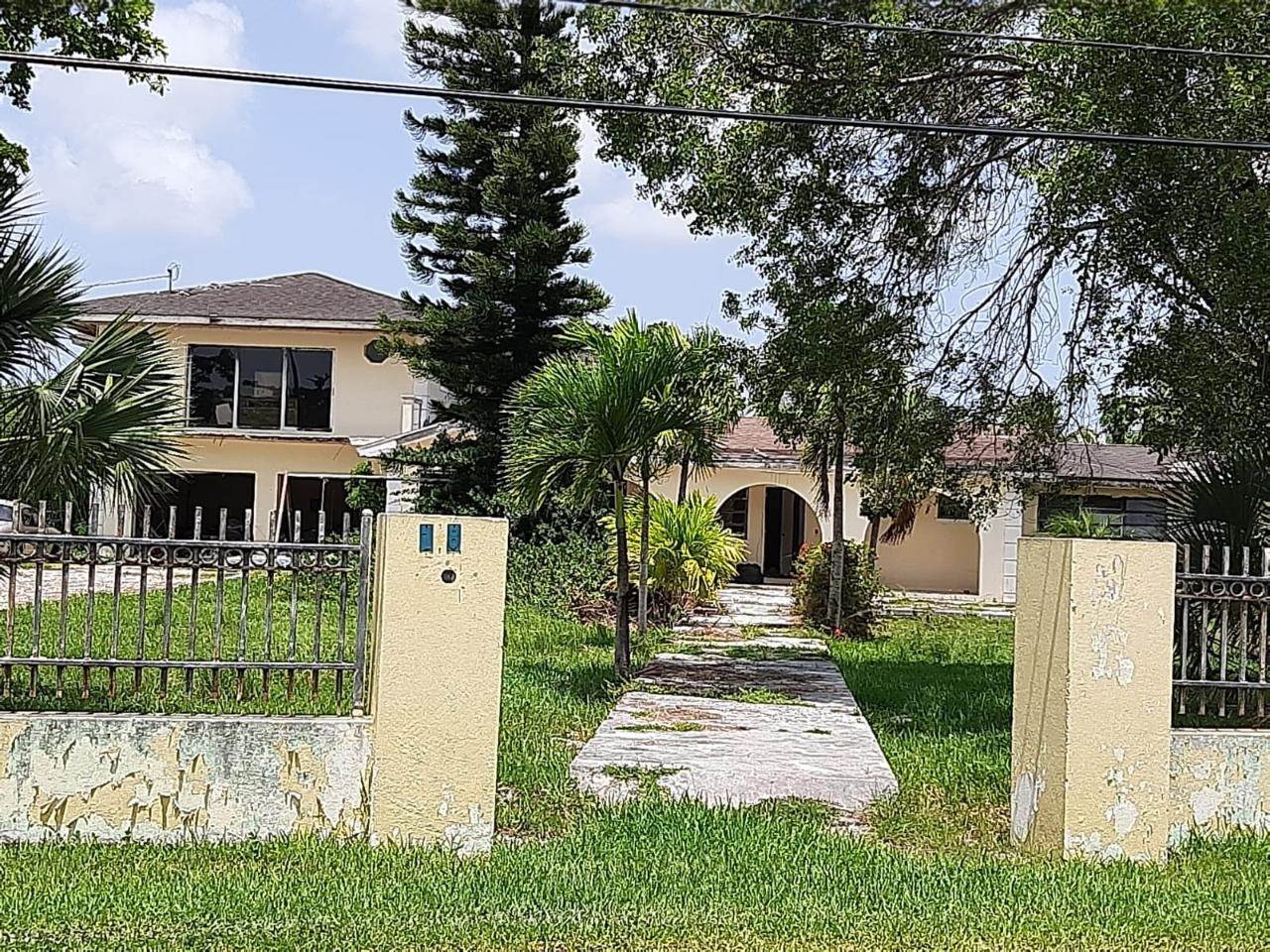 Single Family Homes for Sale at Joe Farrington Road, Nassau and Paradise Island Bahamas