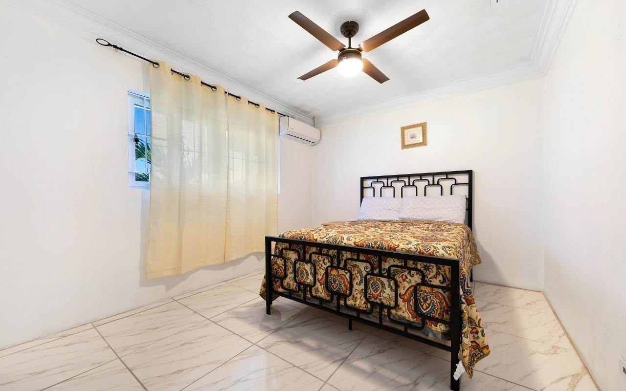 11. Single Family Homes 为 租房 在 Nassau East, Prince Charles Drive, 新普罗维登斯/拿骚 巴哈马