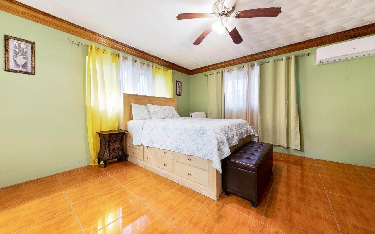 9. Single Family Homes 为 租房 在 Nassau East, Prince Charles Drive, 新普罗维登斯/拿骚 巴哈马