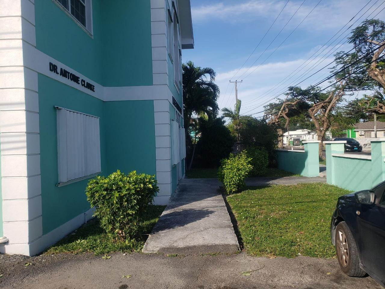 1. Commercial for Rent at Collins Ave, Nassau and Paradise Island Bahamas
